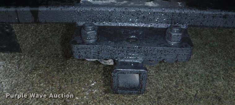 image for item DB3883 2013 Ford F450 Super Duty XLT flatbed pickup truck