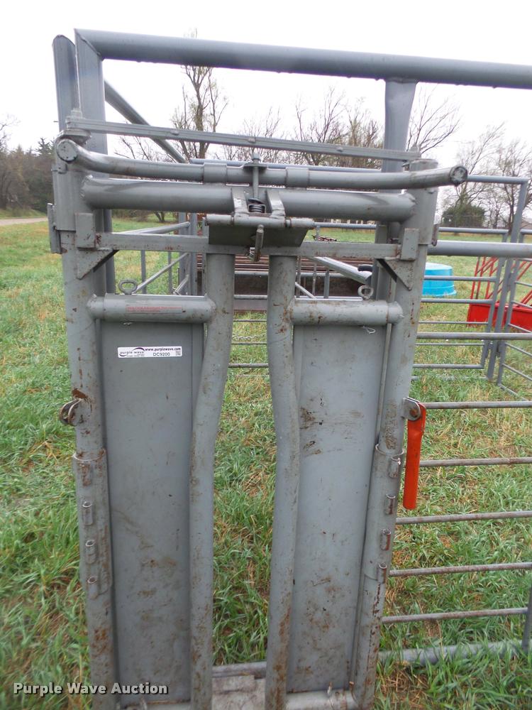 image for item DC9200 Stroberg calving pen