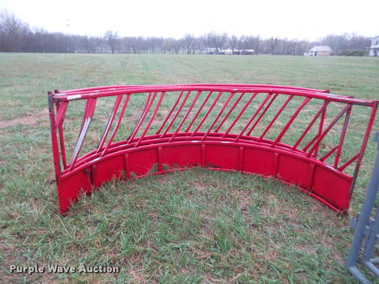 image for item DC9201 Round bale feeder