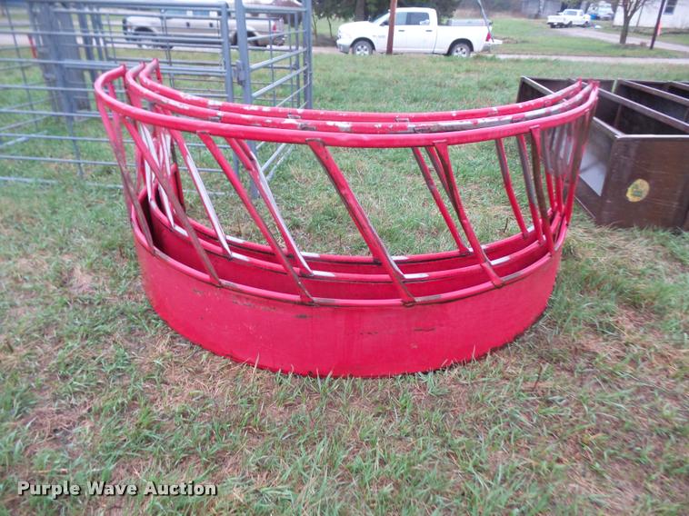 image for item DC9201 Round bale feeder