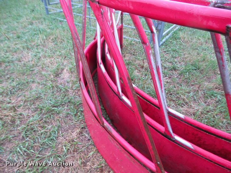 image for item DC9201 Round bale feeder