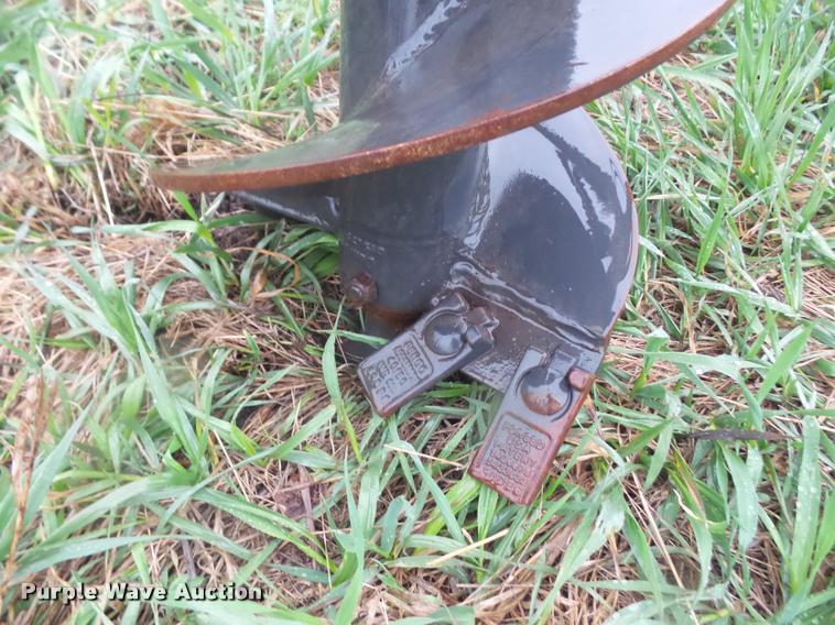 image for item DC9205 Triple C post hole auger