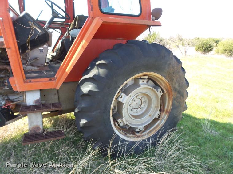 image for item DE9551 Massey-Ferguson 1085 tractor