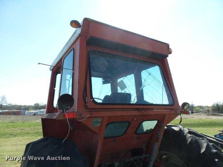 image for item DE9551 Massey-Ferguson 1085 tractor