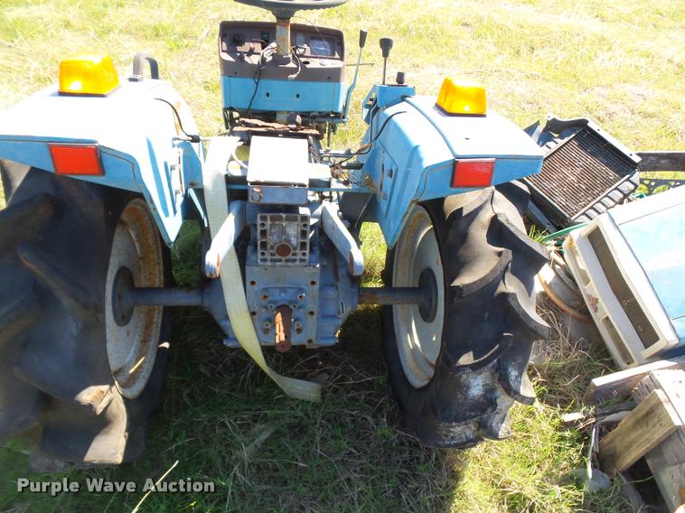 image for item DE9552 Mitsubishi MT1601D tractor