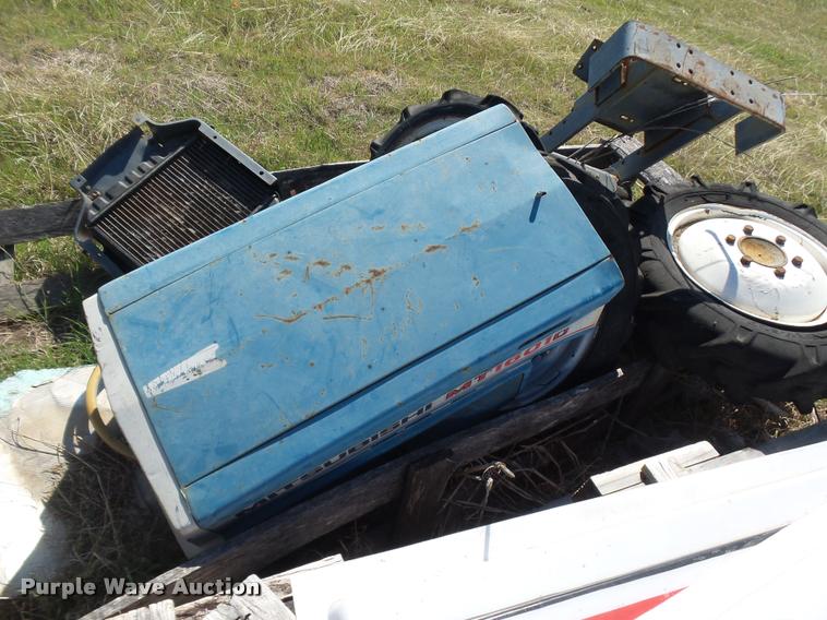 image for item DE9552 Mitsubishi MT1601D tractor