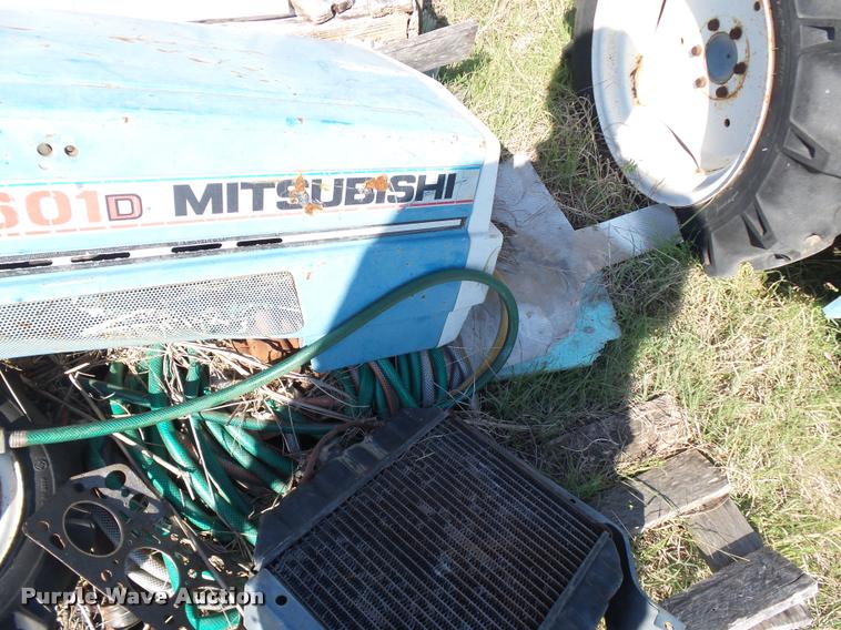 image for item DE9552 Mitsubishi MT1601D tractor