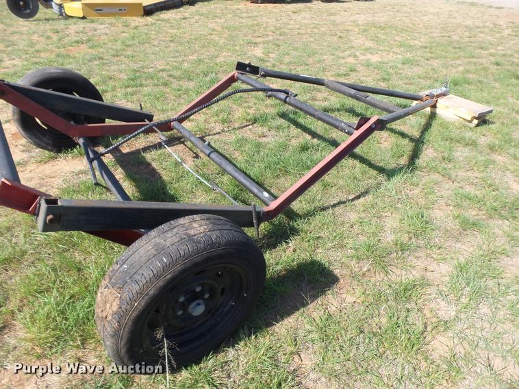 image for item DE9567 Bale buggy