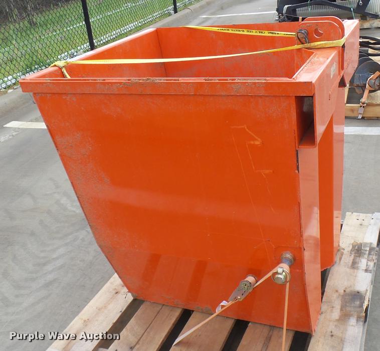 Kubota ballast box in Grapevine, TX Item DG9628 sold Purple Wave