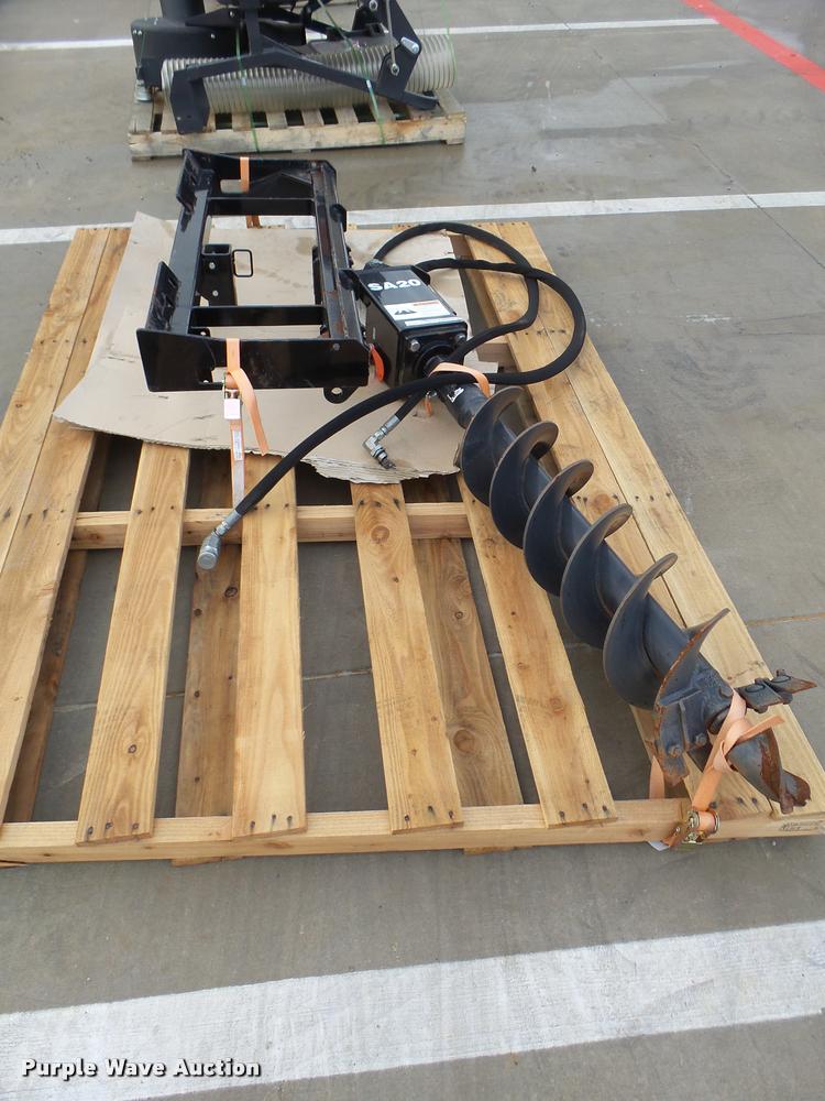 image for item DG9632 Kubota SA0 post hole auger
