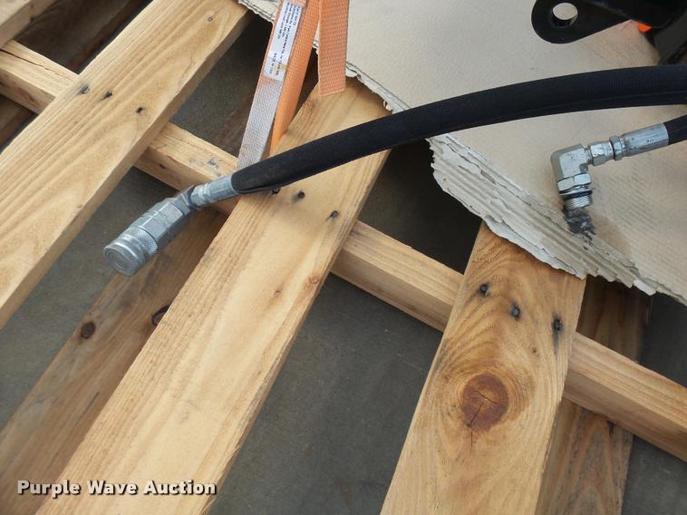 image for item DG9632 Kubota SA0 post hole auger