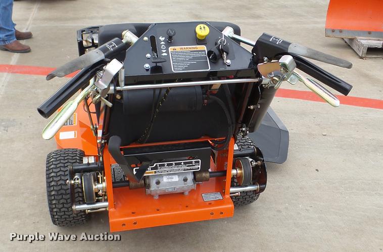 image for item DG9643 Kubota WG14-36 lawn mower