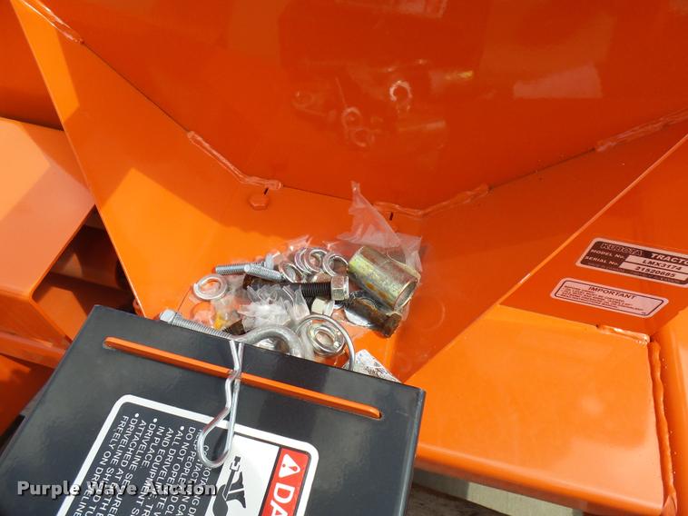 image for item DG9648 Kubota LMX3174 snow blower