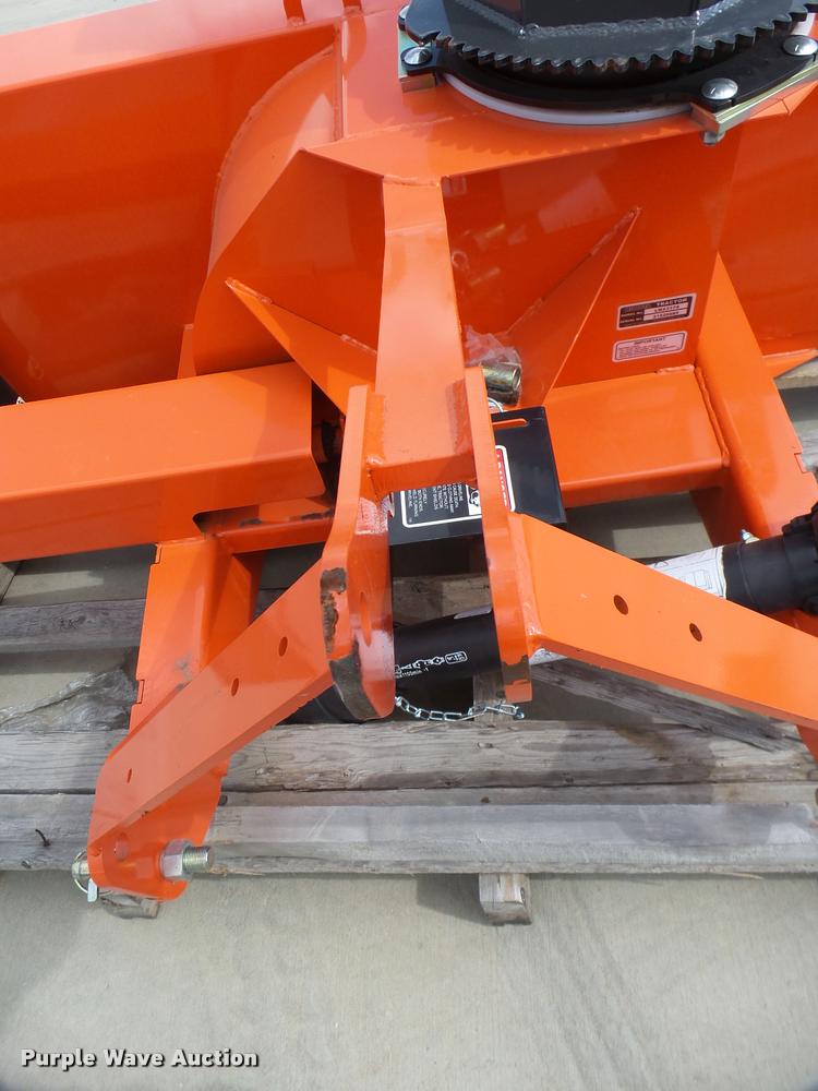 image for item DG9648 Kubota LMX3174 snow blower