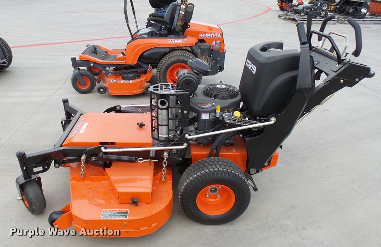 image for item DG9652 Kubota WHF19-52 lawn mower