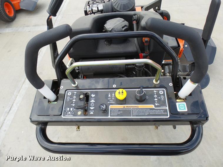 image for item DG9652 Kubota WHF19-52 lawn mower