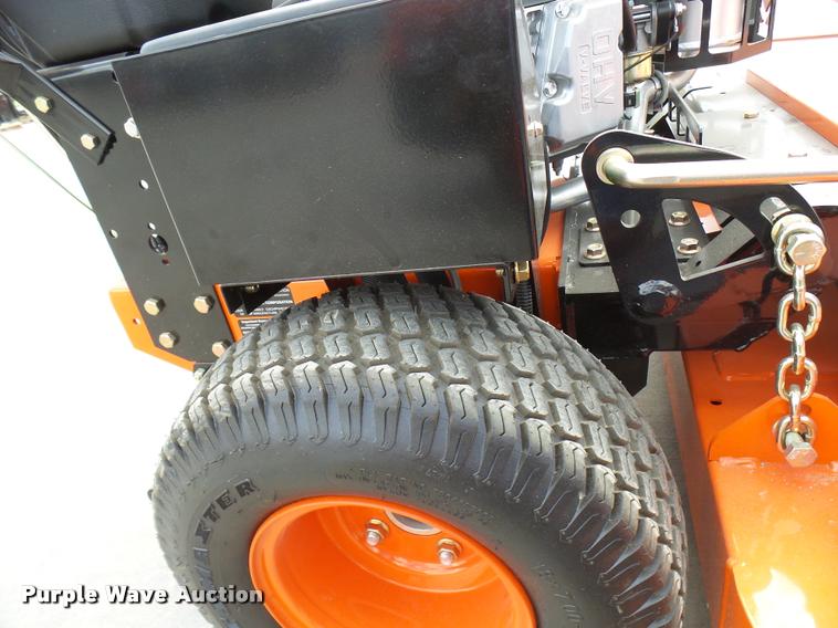 image for item DG9652 Kubota WHF19-52 lawn mower