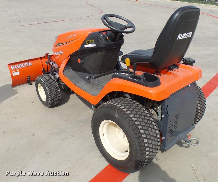 image for item DG9654 Kubota GR2120 garden tractor
