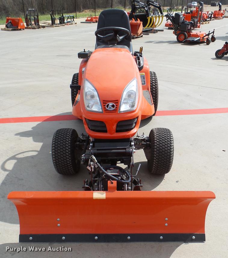 image for item DG9654 Kubota GR2120 garden tractor