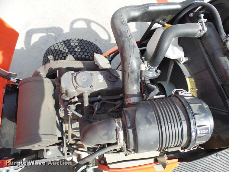 image for item DG9654 Kubota GR2120 garden tractor