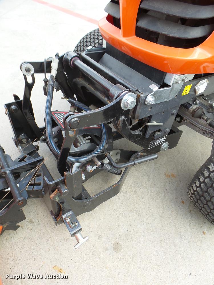 image for item DG9654 Kubota GR2120 garden tractor