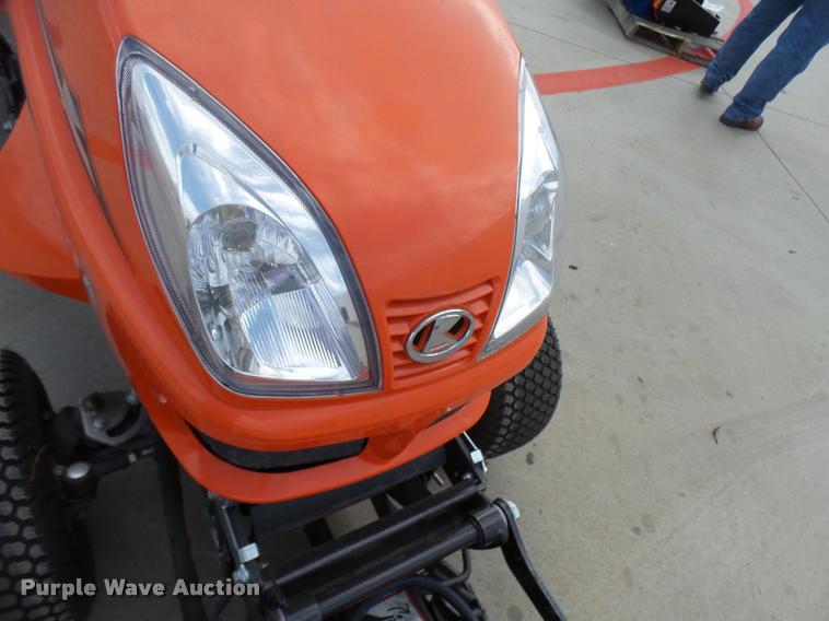 image for item DG9654 Kubota GR2120 garden tractor