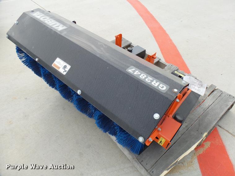 image for item DG9654 Kubota GR2120 garden tractor