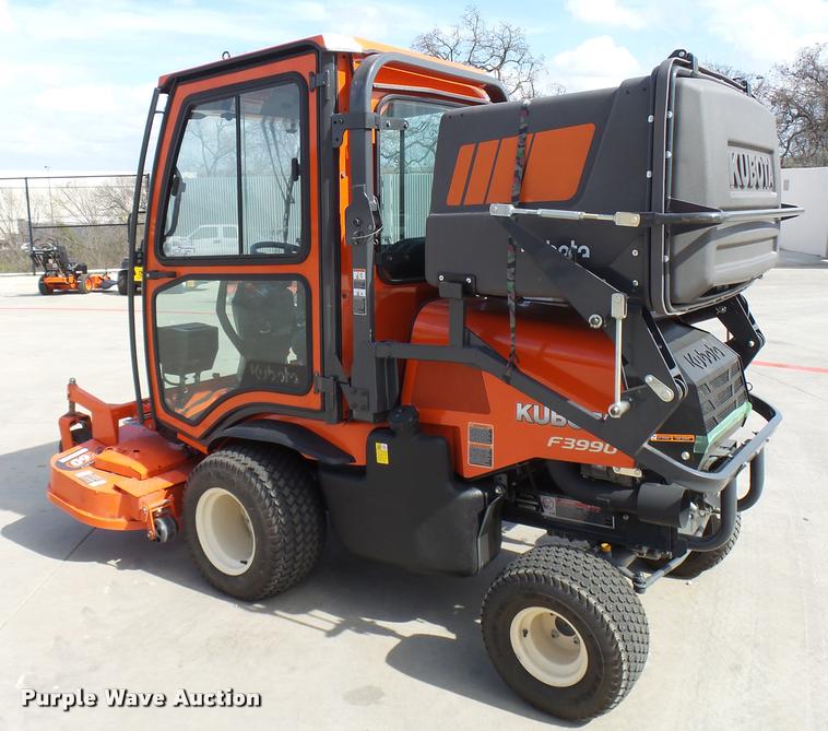 image for item DG9657 Kubota F3990 lawn mower