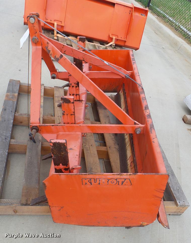 image for item DG9663 Kubota BL7554 box scraper