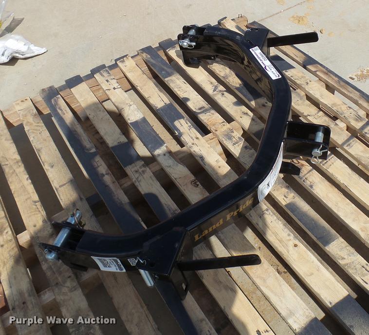 image for item DG9664 Land Pride QH05 quick attach