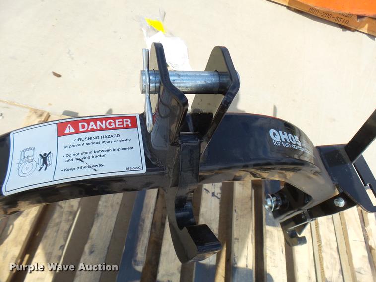 image for item DG9664 Land Pride QH05 quick attach