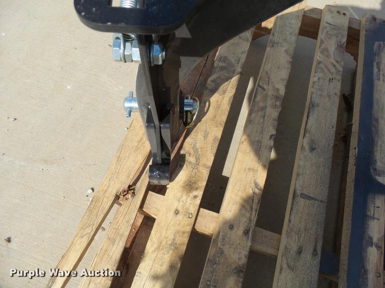 image for item DG9664 Land Pride QH05 quick attach