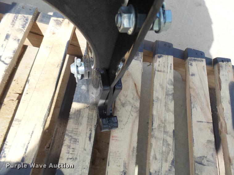 image for item DG9664 Land Pride QH05 quick attach