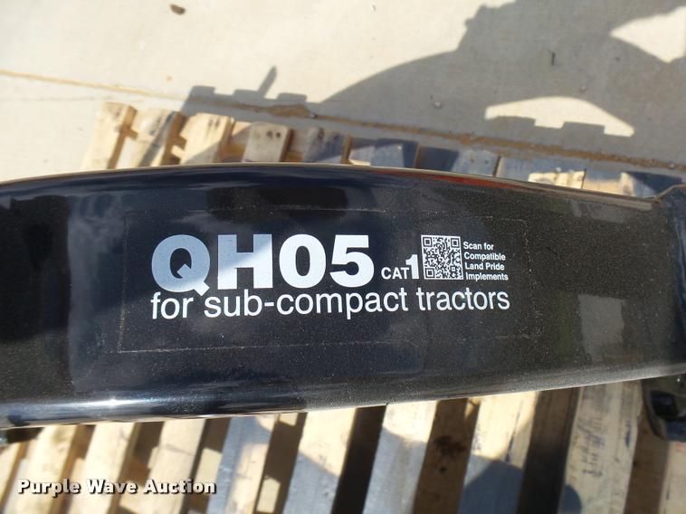 image for item DG9664 Land Pride QH05 quick attach