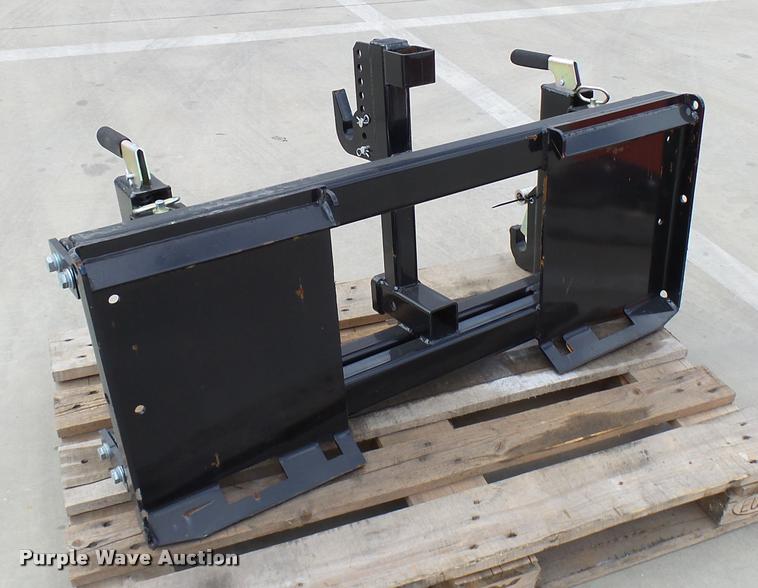 image for item DG9669 Kubota SH35 skid steer hitch