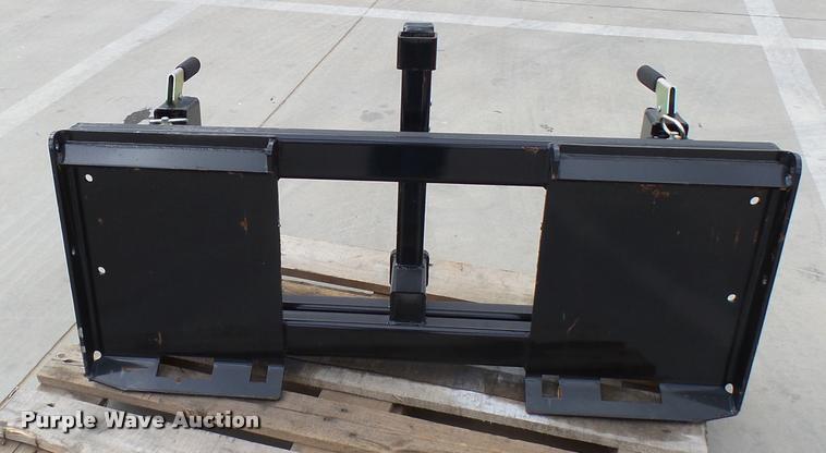 image for item DG9669 Kubota SH35 skid steer hitch