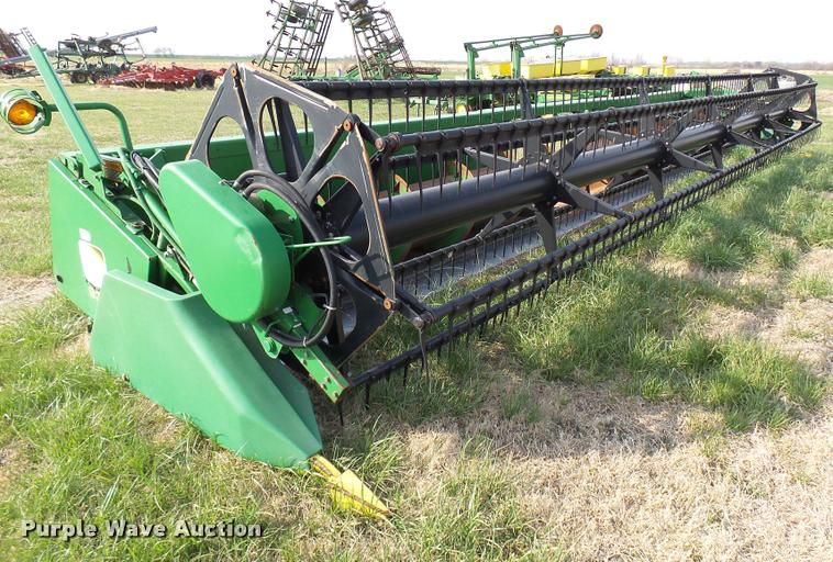 image for item DG9739 1998 John Deere 930 flex head