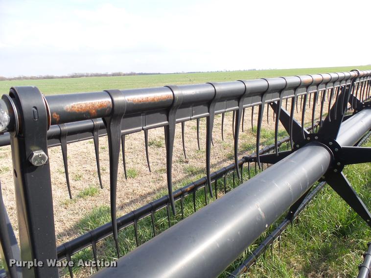 image for item DG9739 1998 John Deere 930 flex head