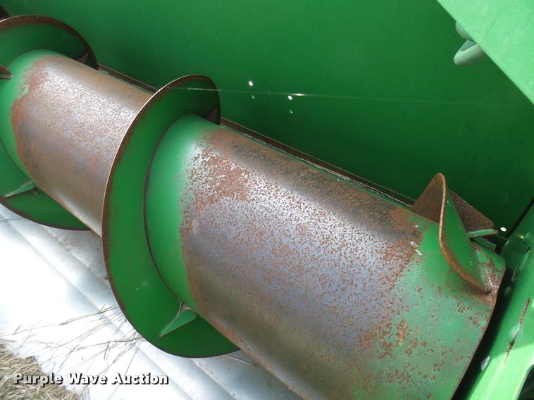 image for item DG9739 1998 John Deere 930 flex head