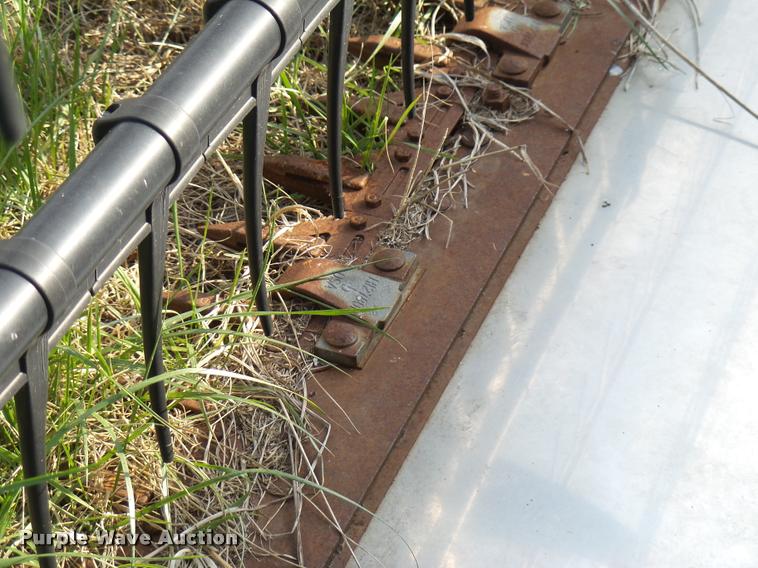 image for item DG9739 1998 John Deere 930 flex head