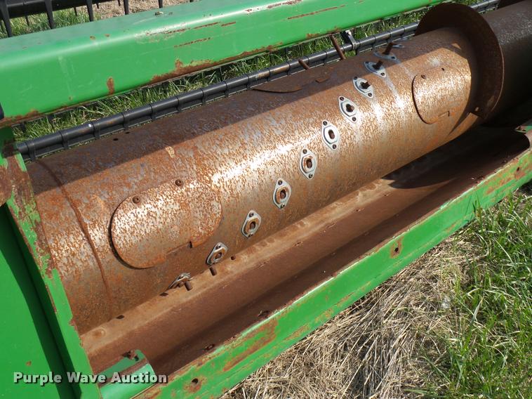 image for item DG9739 1998 John Deere 930 flex head