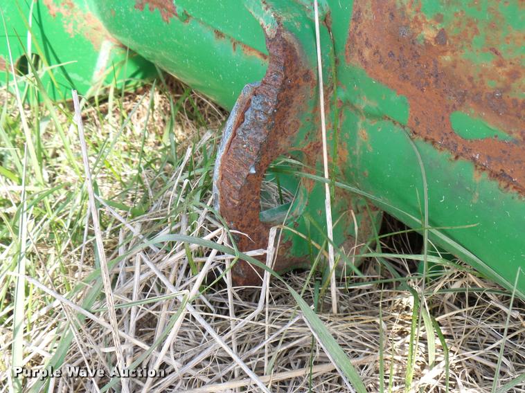 image for item DG9739 1998 John Deere 930 flex head