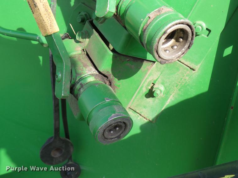 image for item DG9739 1998 John Deere 930 flex head