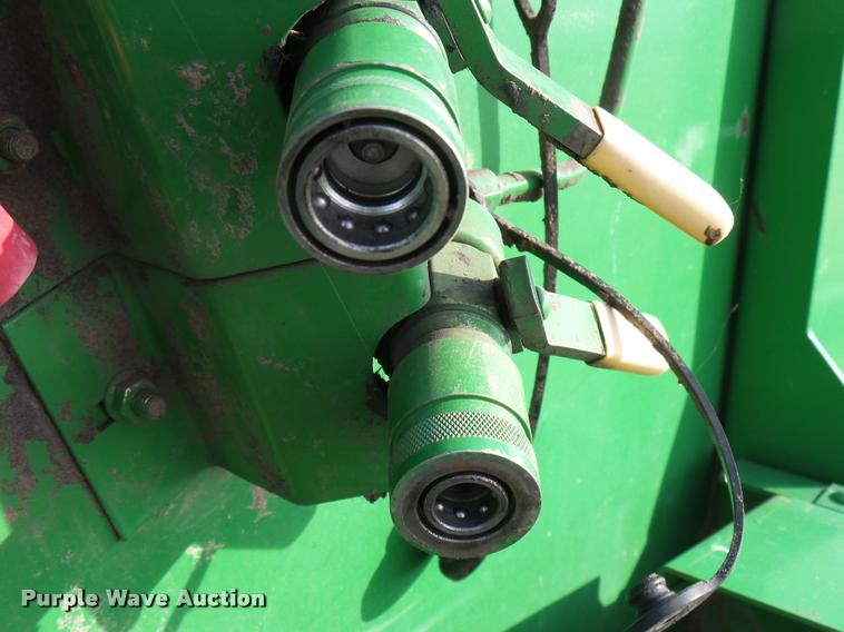 image for item DG9739 1998 John Deere 930 flex head