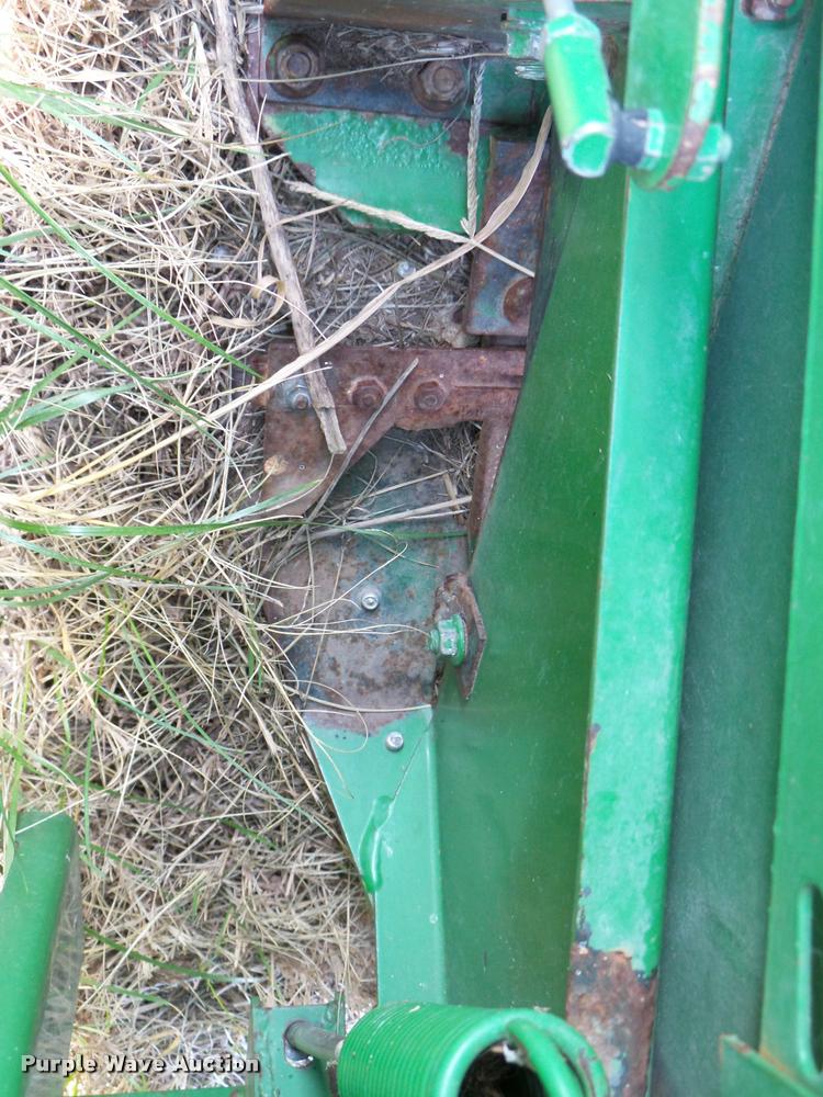 image for item DG9739 1998 John Deere 930 flex head