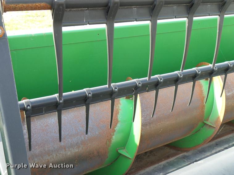 image for item DG9739 1998 John Deere 930 flex head