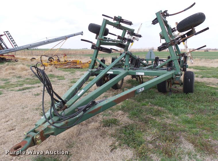 image for item DG9740 Baker 4100 chisel