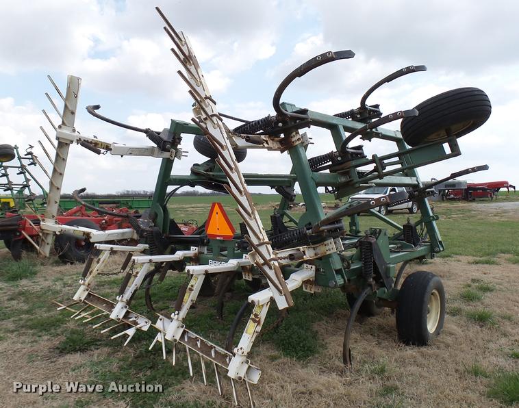 image for item DG9740 Baker 4100 chisel