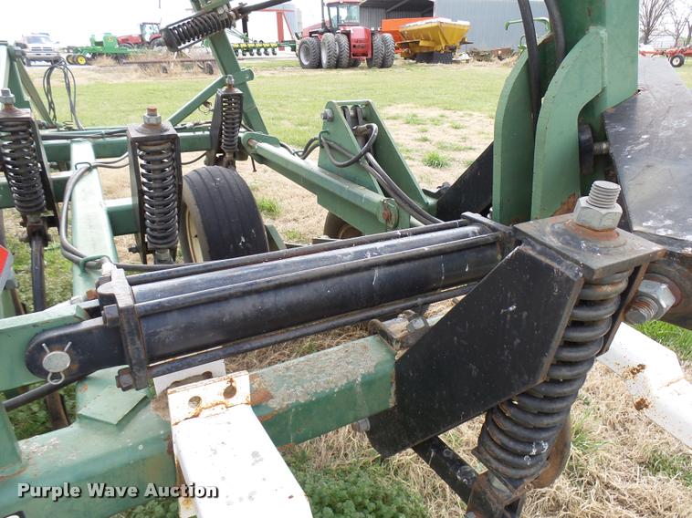 image for item DG9740 Baker 4100 chisel