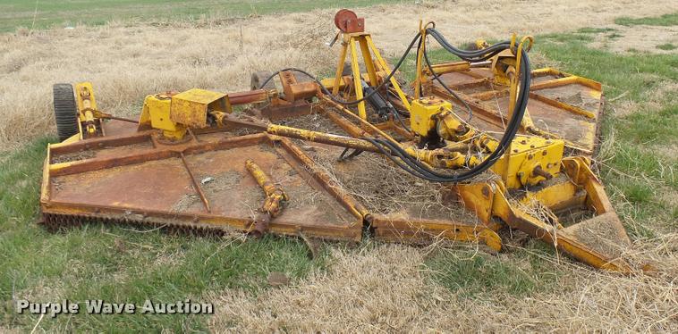 image for item DG9743 Servis Flex XV batwing rotary mower